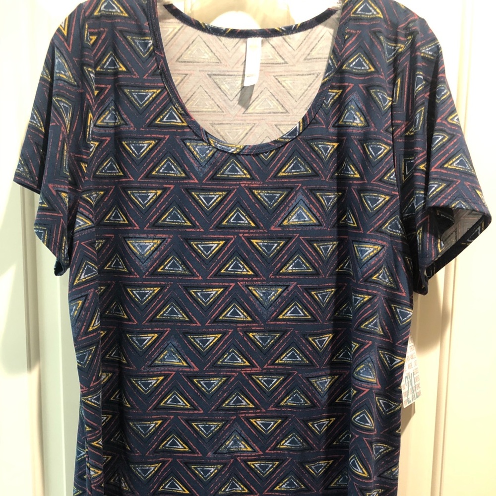 LuLaRoe Classic T